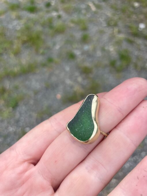 Anello vetrino marino - Verde, forma irregolare - taglia 15 - immagine 4