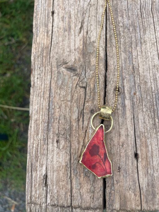 Doppia collana con vetrino rosso e fiori, sentiti leggera - immagine 4