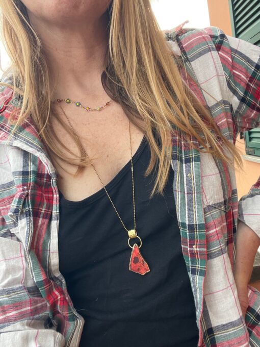 Doppia collana con vetrino rosso e fiori, sentiti leggera - immagine 13