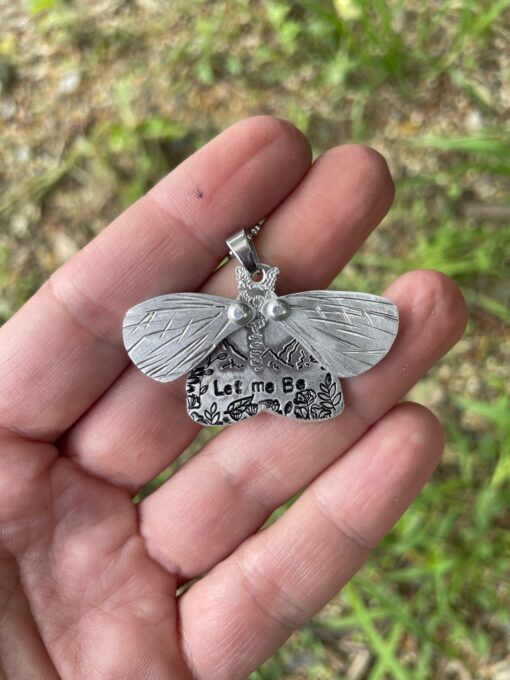 Collana falena che apre le ali - immagine 6