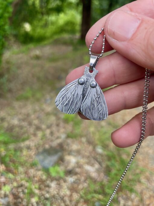 Collana falena che apre le ali - immagine 12